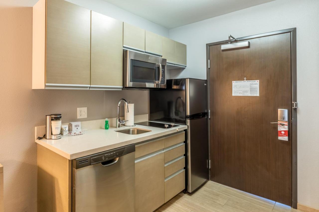 Hawthorn Extended Stay By Wyndham Loveland Exterior photo